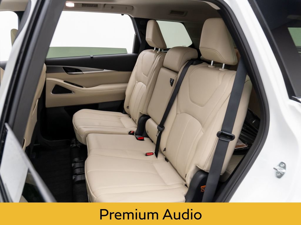 Certified 2025 INFINITI QX60 Luxe image 14