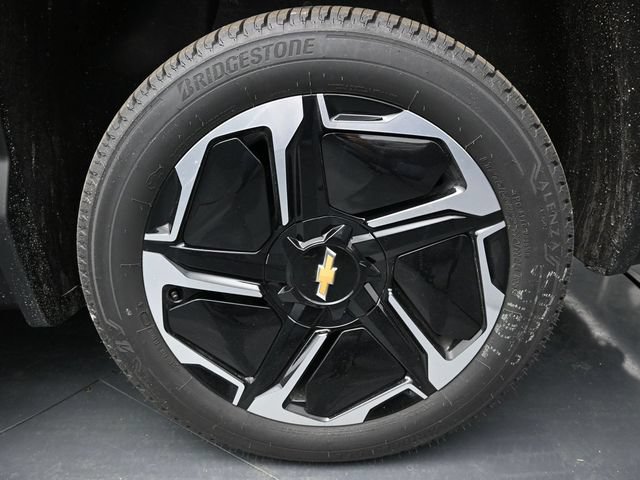 New 2026 Chevrolet Silverado EV LT AWD/4WD image 16