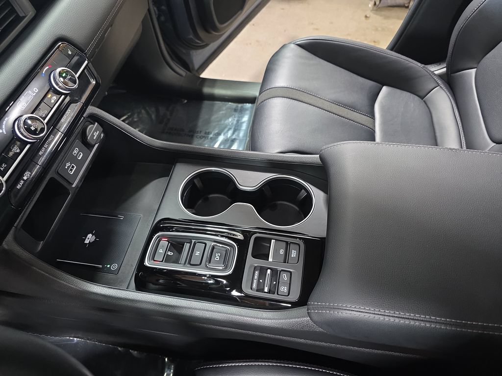 Used 2023 Honda Pilot Touring image 24