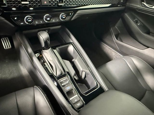 Used 2024 Honda Accord Sport image 23