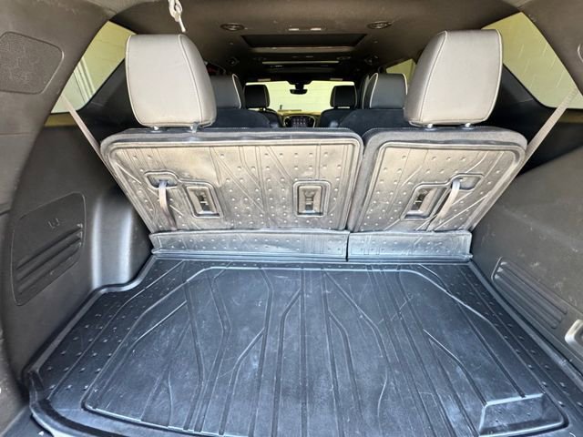 Used 2023 Chevrolet Traverse Premier w/ LPO, Floor Liner Package AWD/4WD image 22