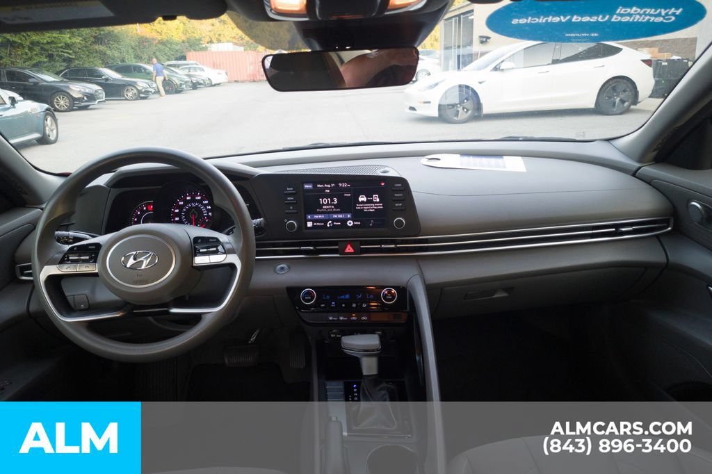 Used 2023 Hyundai Elantra SEL FWD image 20