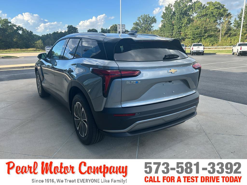 New 2026 Chevrolet Blazer EV LT FWD image 6