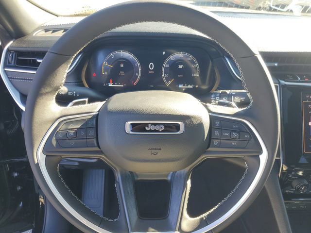 New 2025 Jeep Grand Cherokee L Altitude RWD image 17