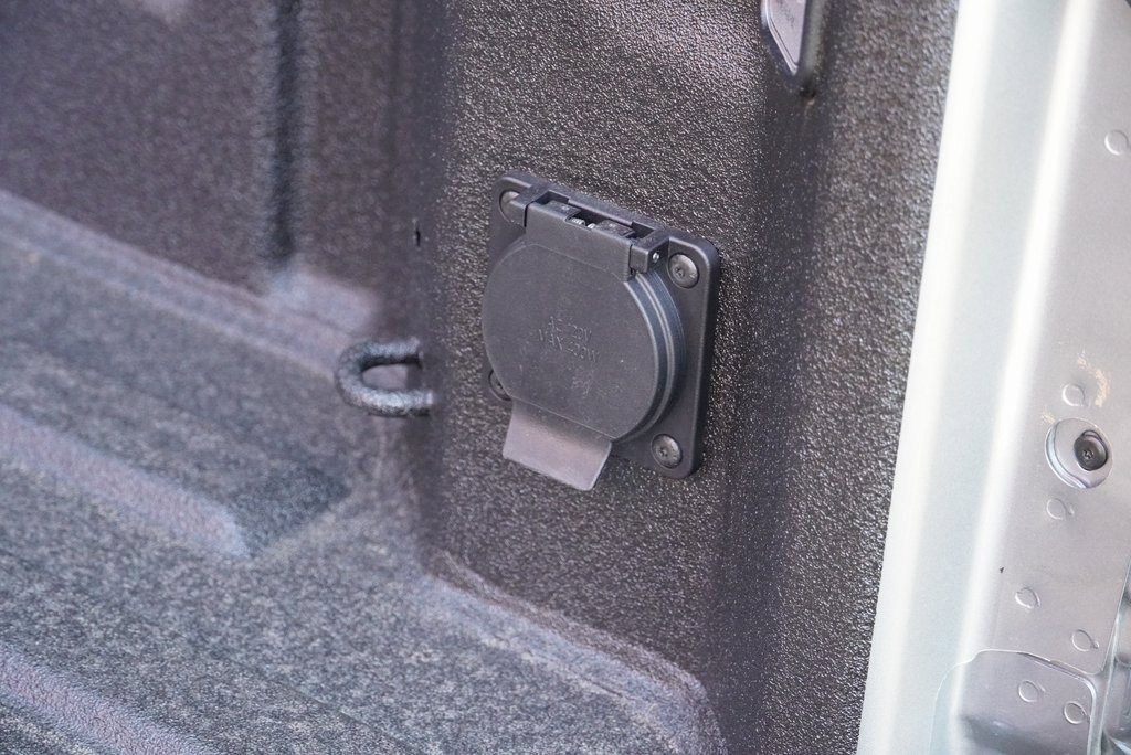 New 2026 GMC Sierra 1500 SLT image 36