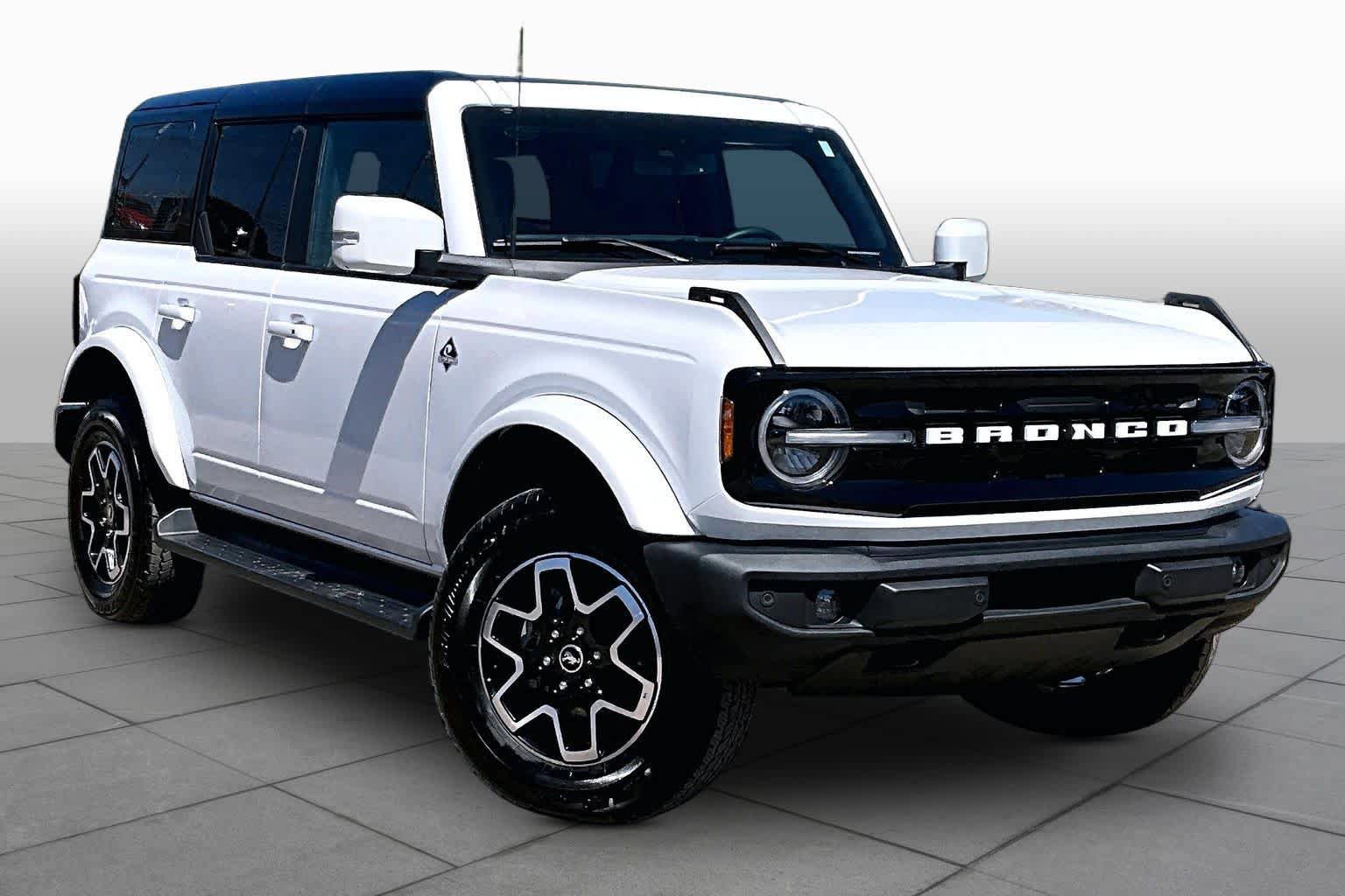 Certified 2025 Ford Bronco Outer Banks image 3