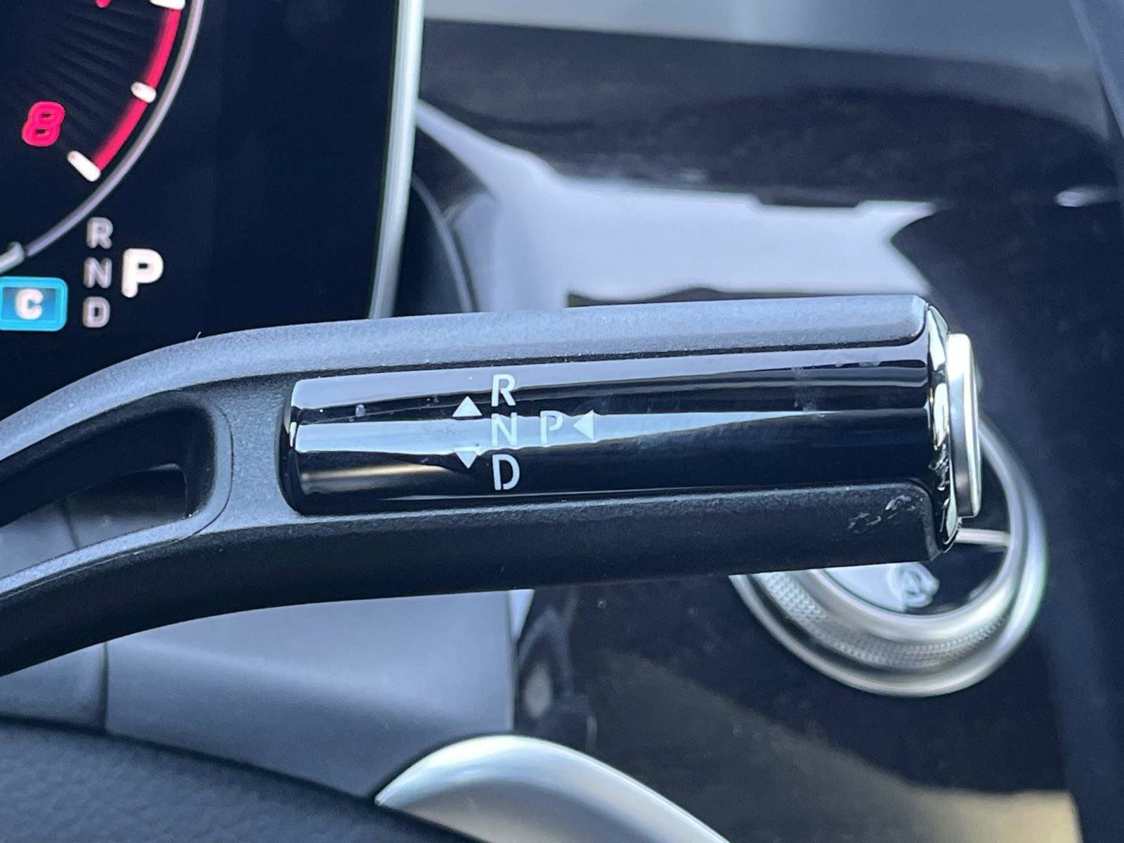 Certified 2025 Mercedes-Benz GLC 300 GLC 300 image 31