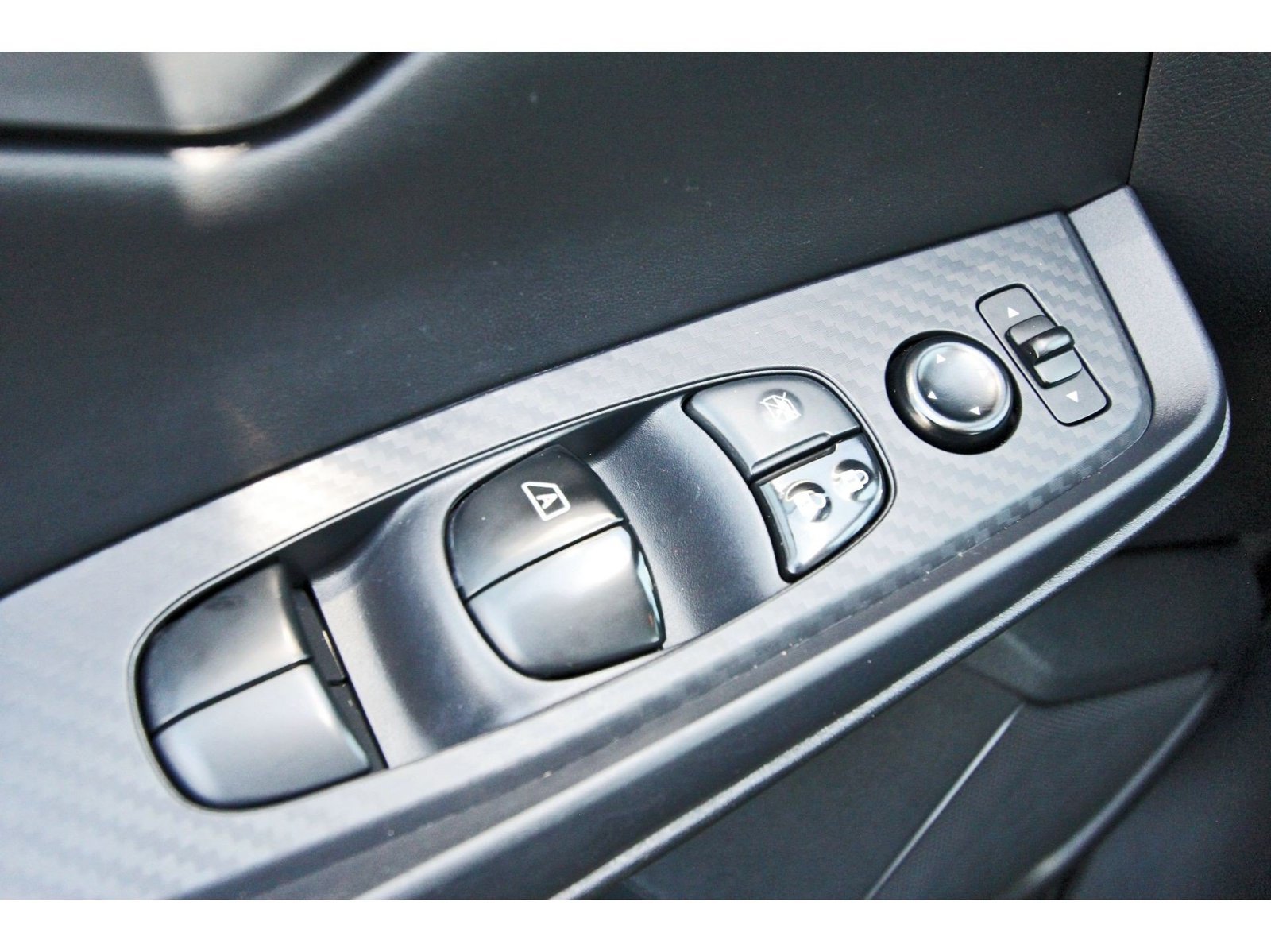 Used 2023 Nissan Sentra SV w/ All-Weather Package FWD image 24