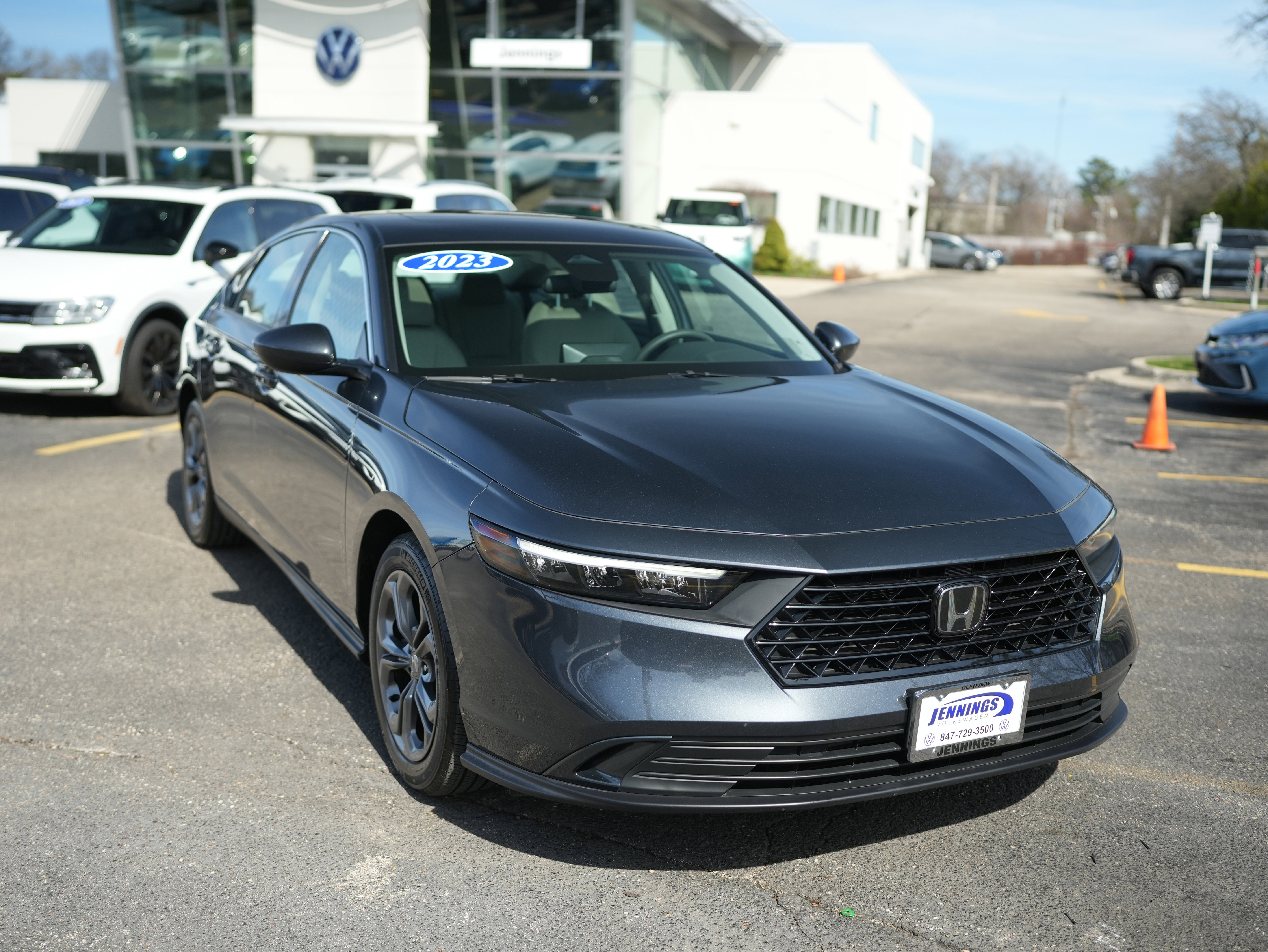 Used 2023 Honda Accord EX image 1