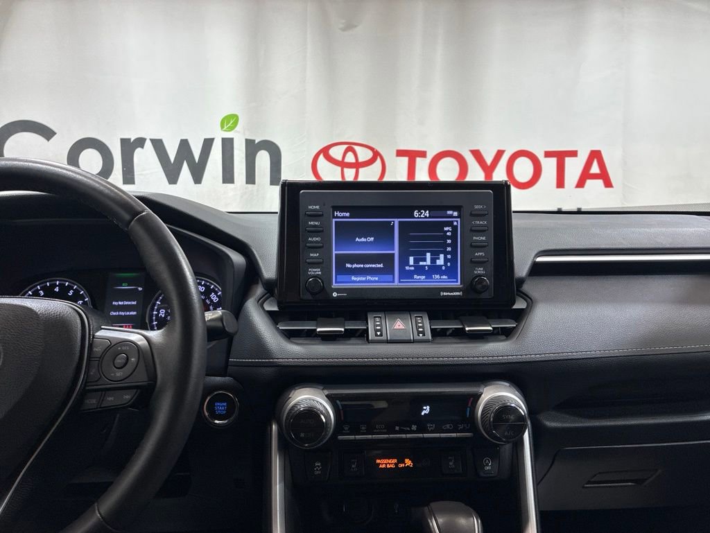 Used 2021 Toyota RAV4 XLE Premium AWD/4WD image 29