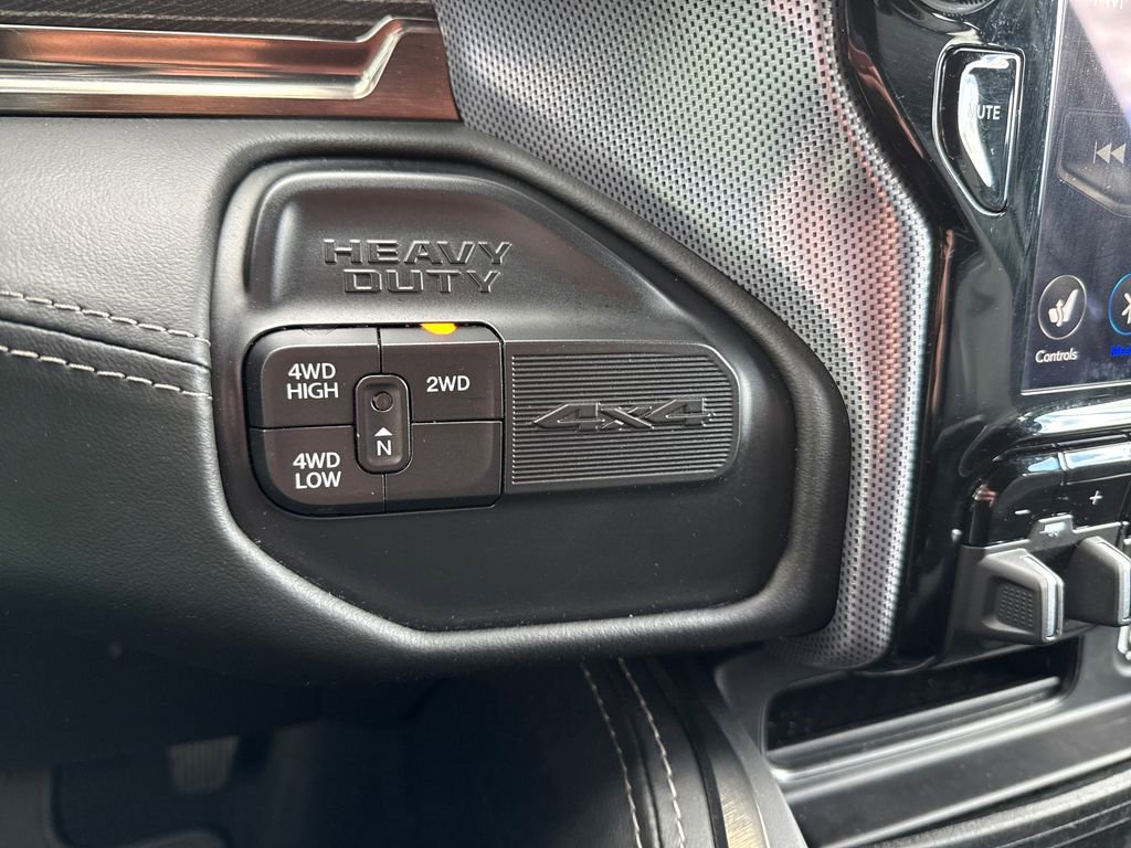 Used 2020 RAM 3500 Limited image 35