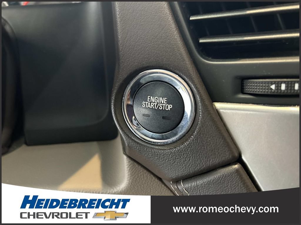 Used 2016 Chevrolet Suburban LTZ AWD/4WD image 31