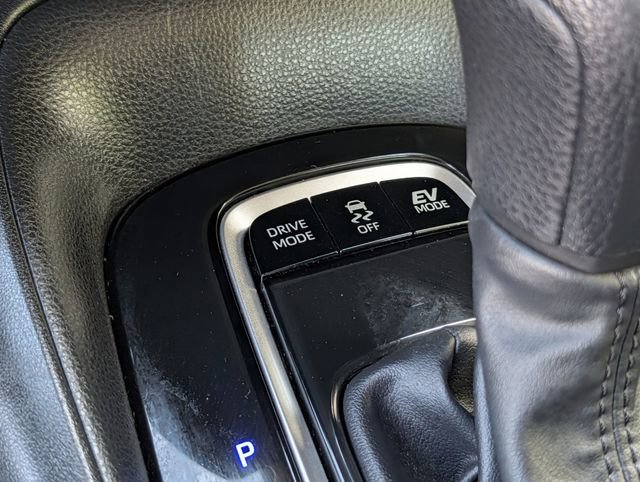 Used 2024 Toyota Corolla LE FWD image 17