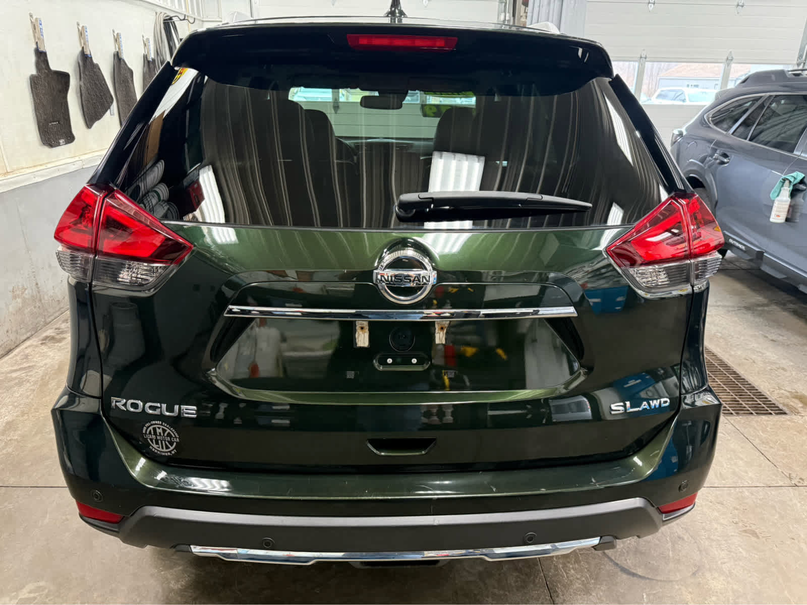 Used 2020 Nissan Rogue SL AWD/4WD image 6