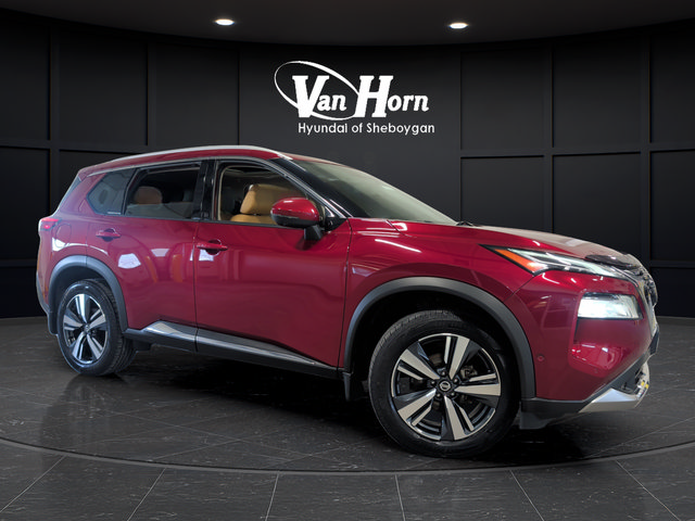 Used 2021 Nissan Rogue Platinum AWD/4WD image 2