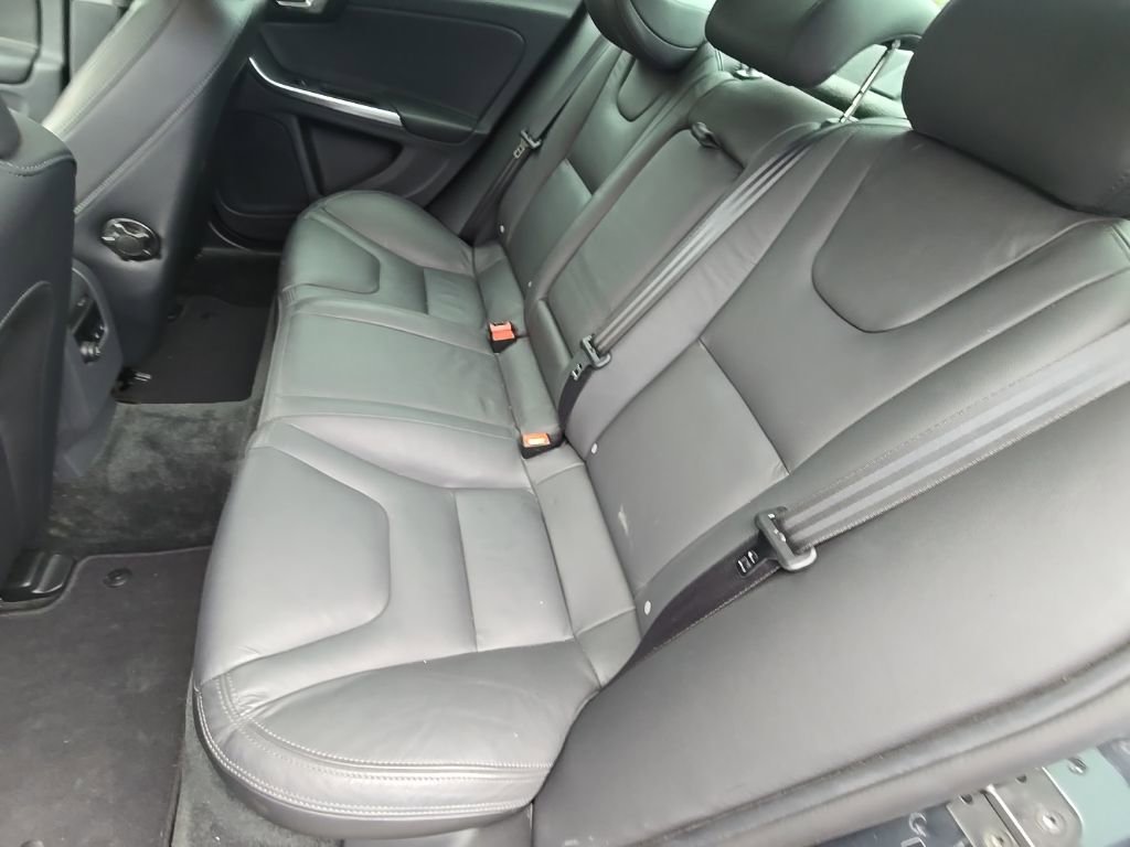 Used 2013 Volvo S60 T5 image 13