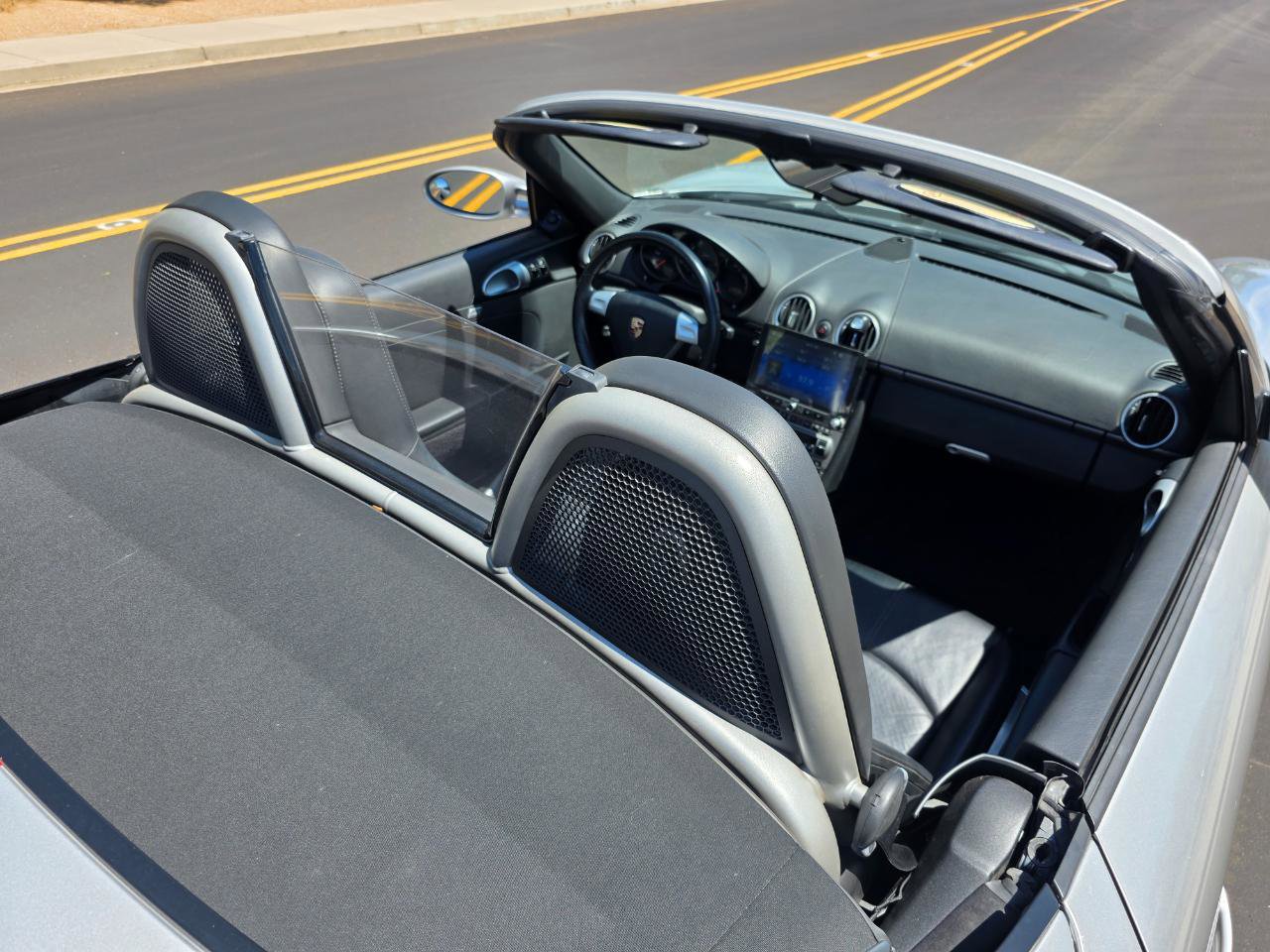 Used 2005 Porsche Boxster RWD image 29