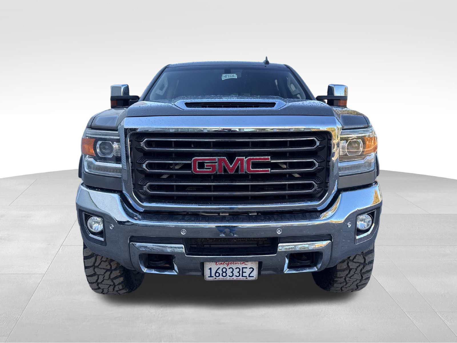 Used 2017 GMC Sierra 2500 SLT w/ Duramax Plus Package AWD/4WD image 8