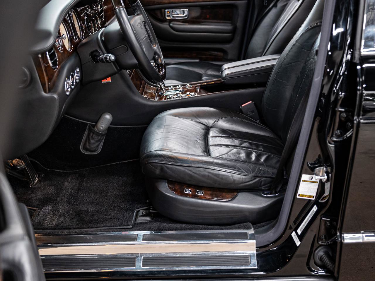 Used 2005 Bentley Arnage R RWD image 39