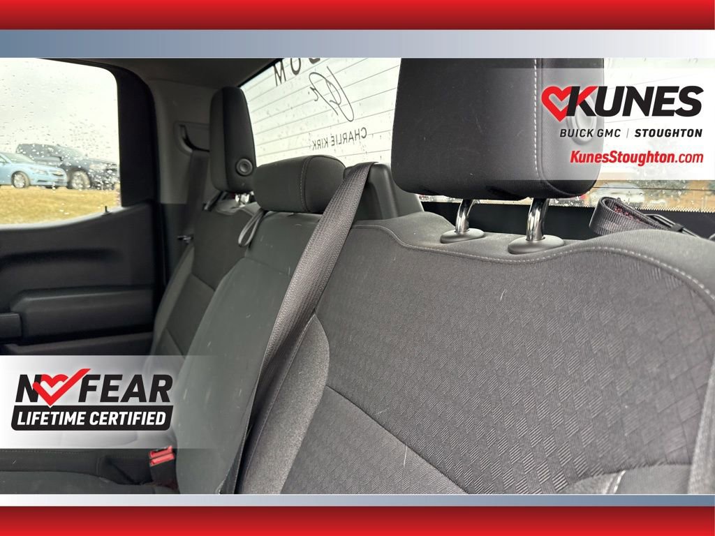 Used 2021 Chevrolet Silverado 1500 LT image 35