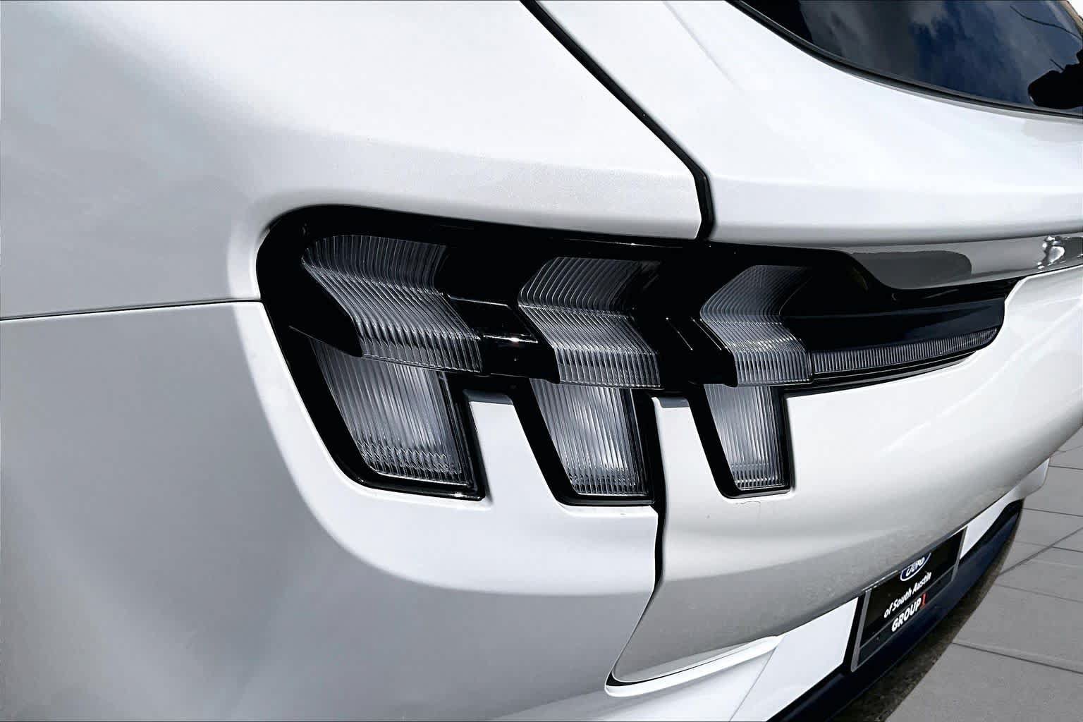 Used 2023 Ford Mustang Mach-E Premium AWD/4WD image 31