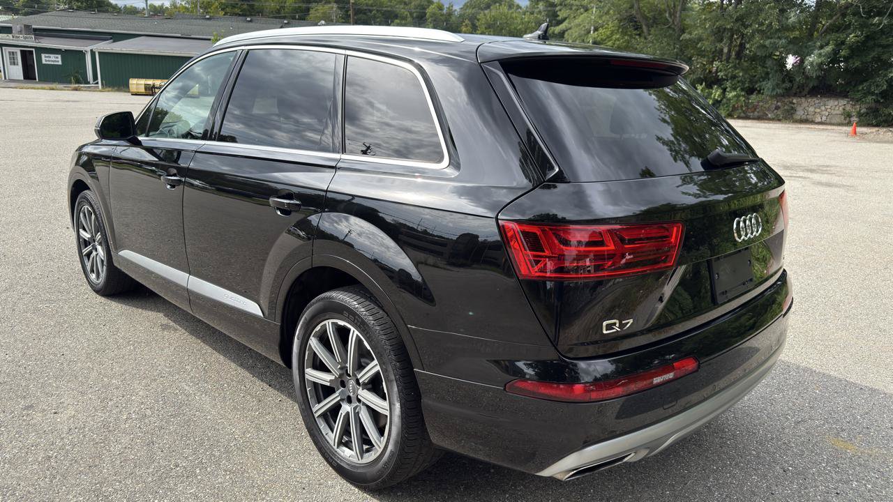 Used 2019 Audi Q7 3.0T Premium Plus w/ Premium Plus Package AWD/4WD image 7