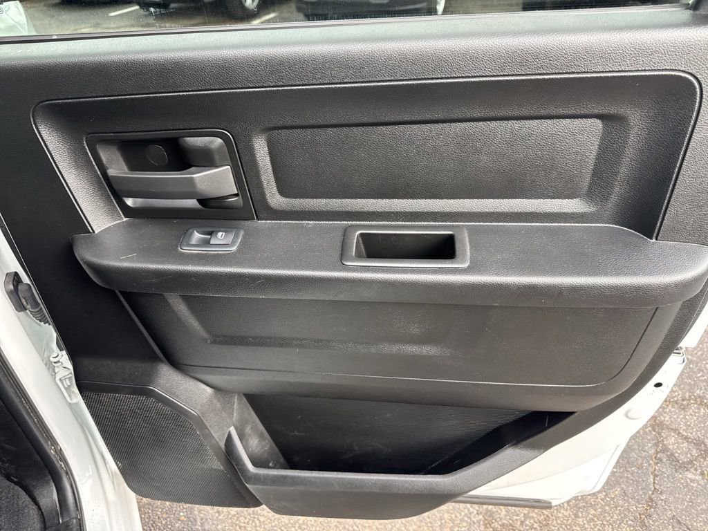 Used 2024 RAM 3500 Tradesman image 34