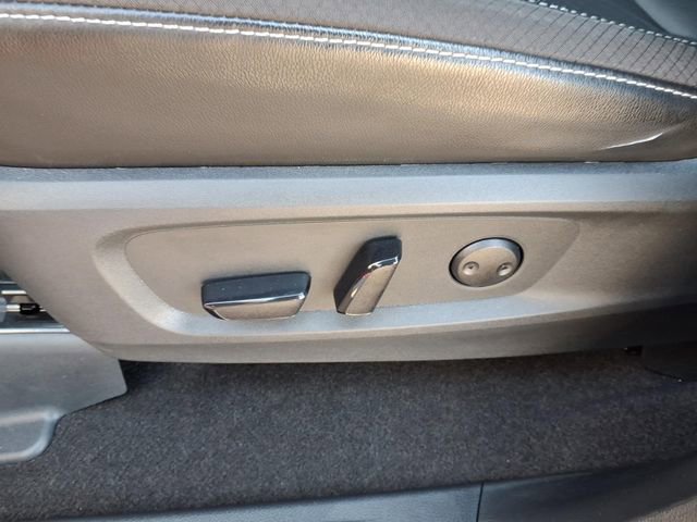 Used 2024 Nissan Pathfinder SL w/ Cargo Package image 17