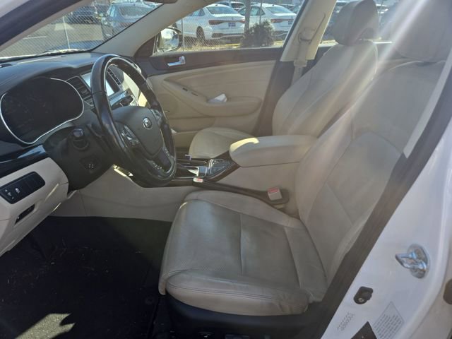 Used 2016 Kia Cadenza Premium w/ Luxury Package image 10