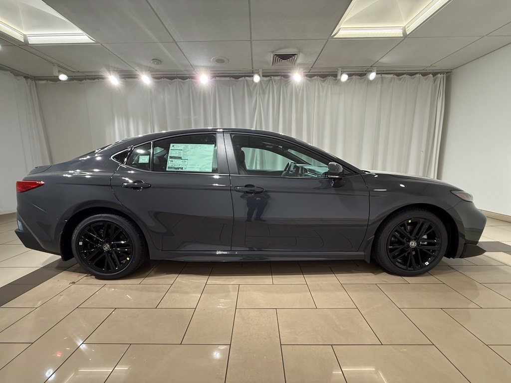 New 2027 Toyota Camry SE w/ Convenience Package FWD image 6