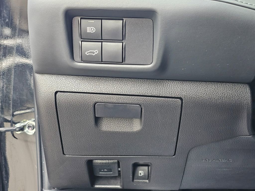 Used 2022 Toyota Highlander XLE image 65