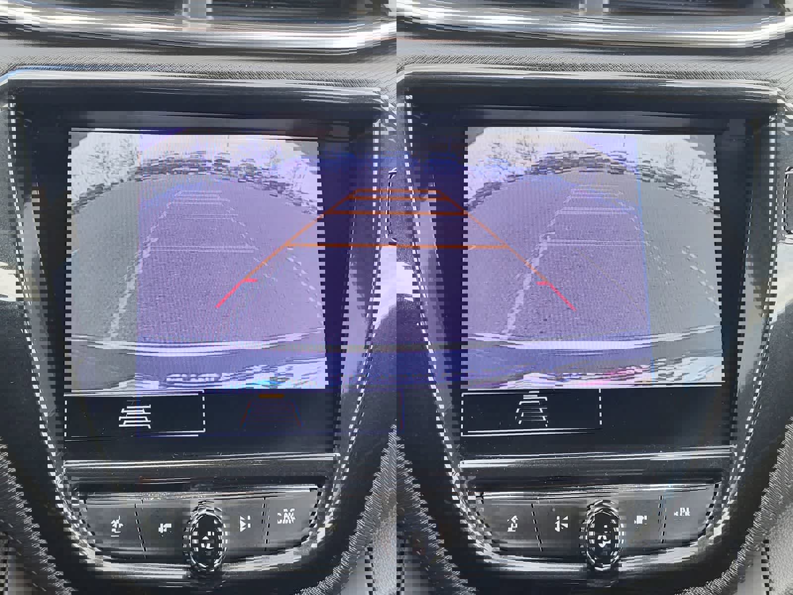 Used 2023 Chevrolet TrailBlazer LT w/ Convenience Package image 17