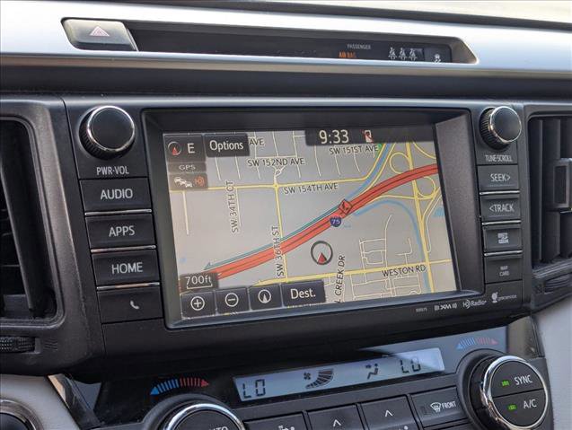 Used 2018 Toyota RAV4 XLE FWD image 13