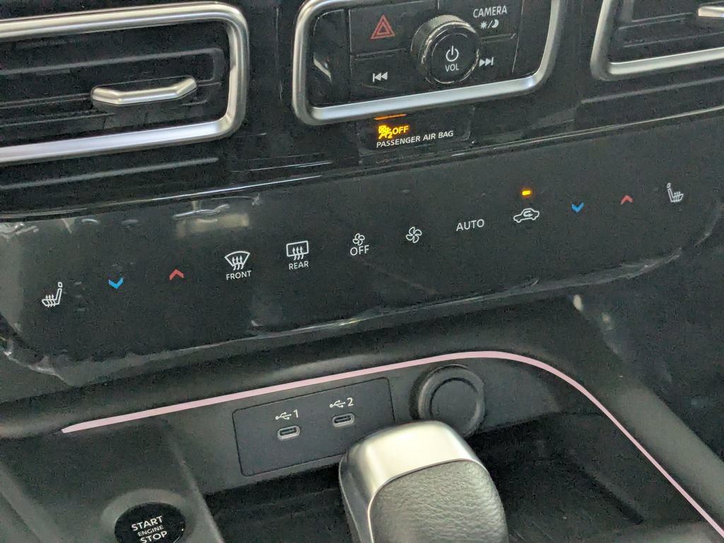 New 2026 Nissan Sentra SR w/ SR Premium Package FWD image 17