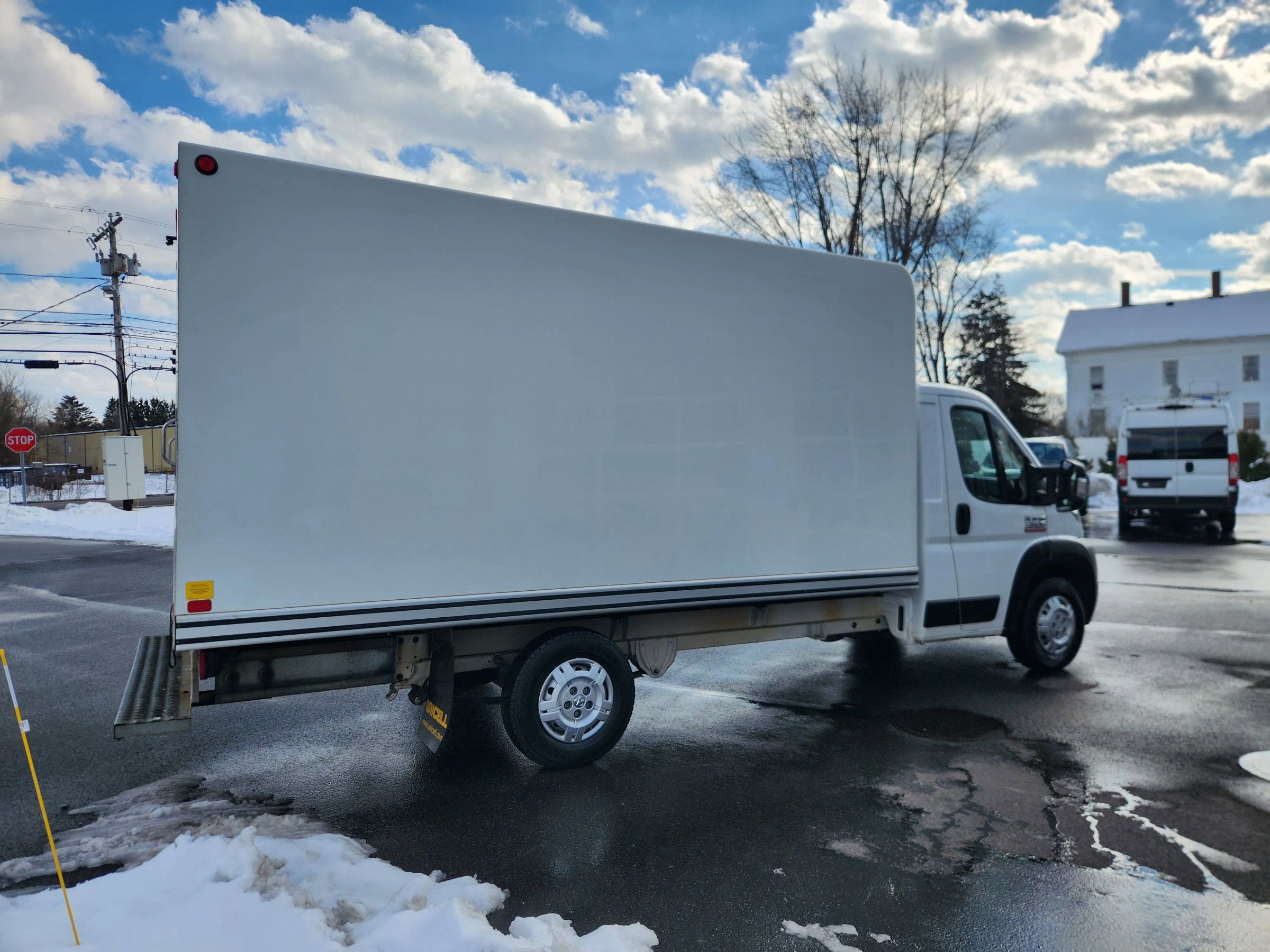 Used 2019 RAM ProMaster 3500 w/ Premium Appearance Group image 15