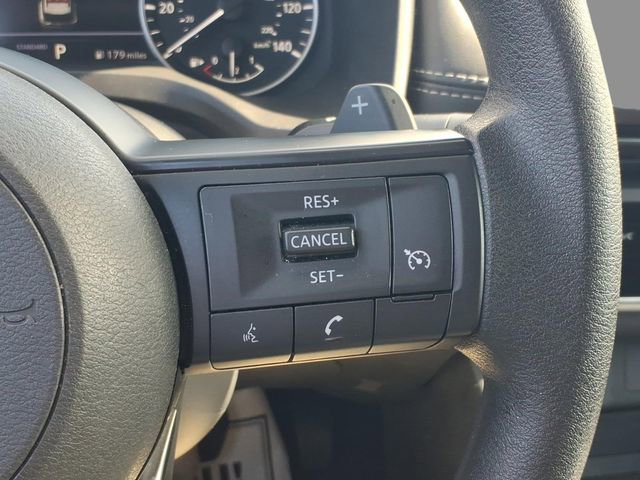 Used 2023 Nissan Rogue S image 23