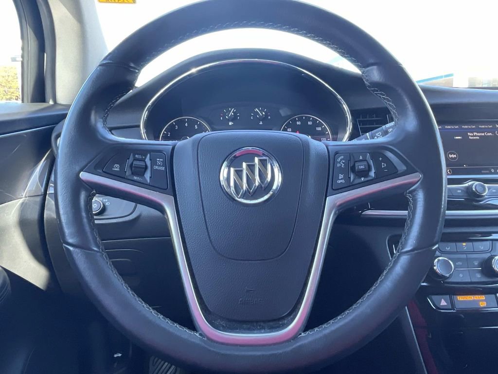 Used 2022 Buick Encore Preferred w/ Safety Package image 24