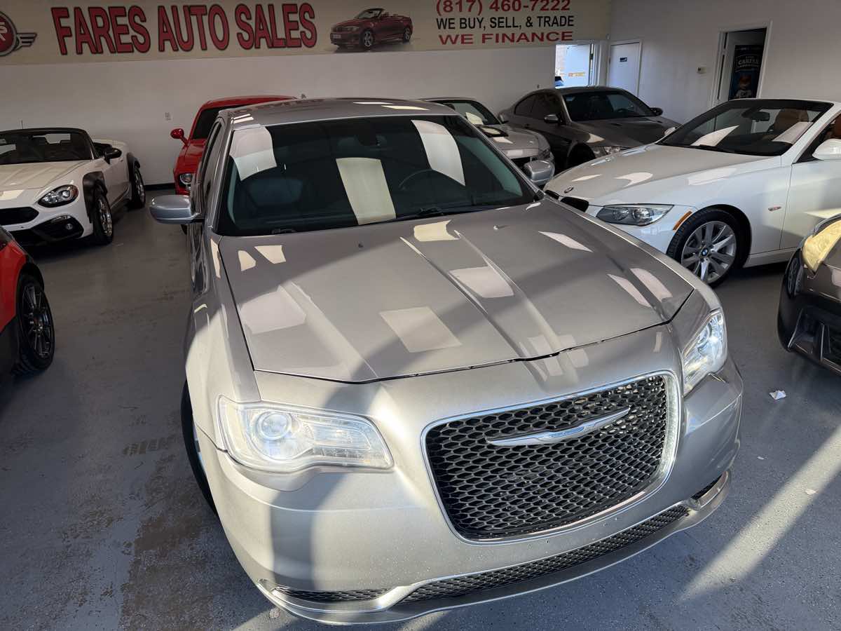 Used 2016 Chrysler 300 Limited