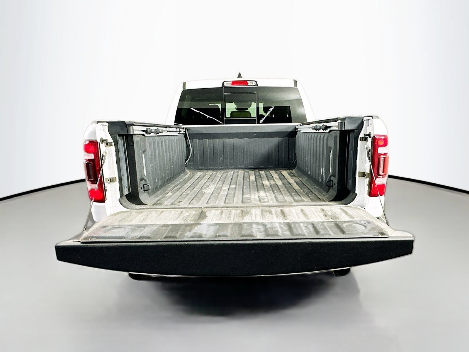 Used 2021 RAM 1500 Limited AWD/4WD image 29