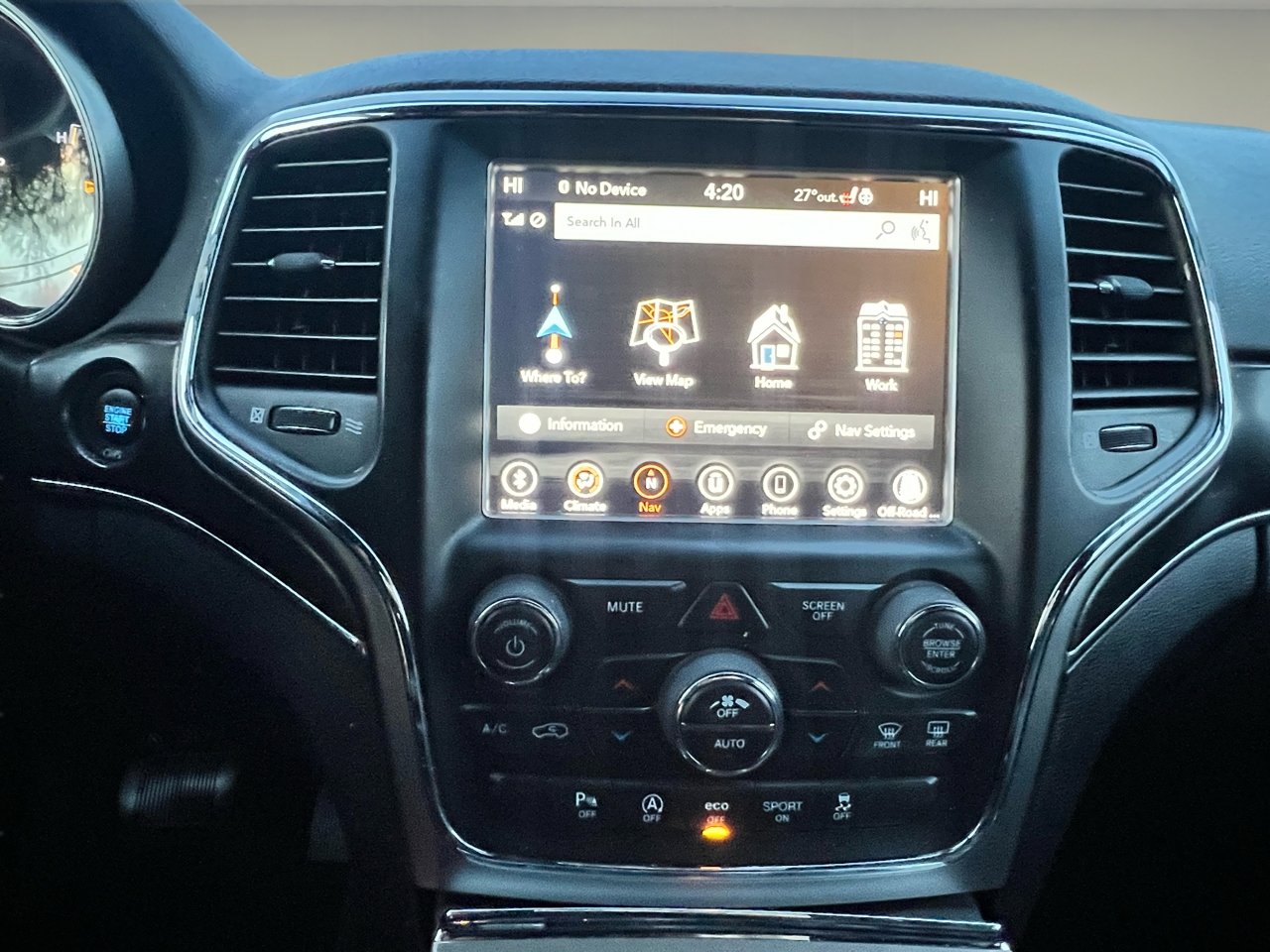 Used 2018 Jeep Grand Cherokee Limited image 14