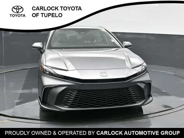 Used 2026 Toyota Camry SE FWD image 6