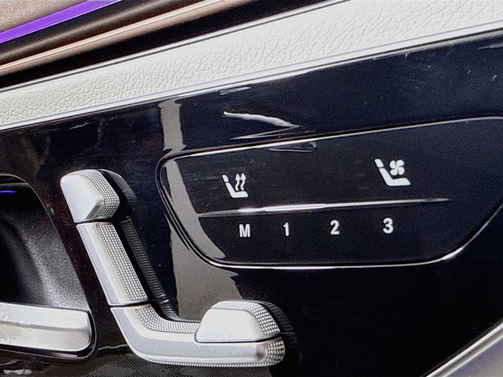 Used 2023 Mercedes-Benz EQE 350+ 4MATIC SUV w/ Exclusive Trim Package image 26
