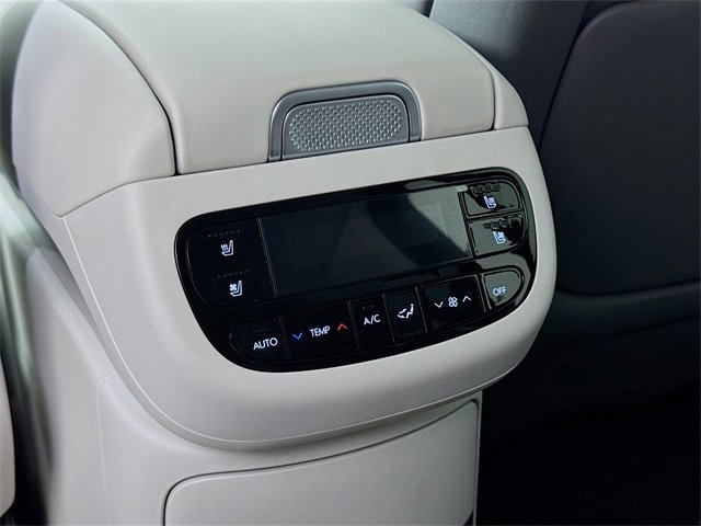 New 2026 Hyundai Ioniq 9 Calligraphy image 39