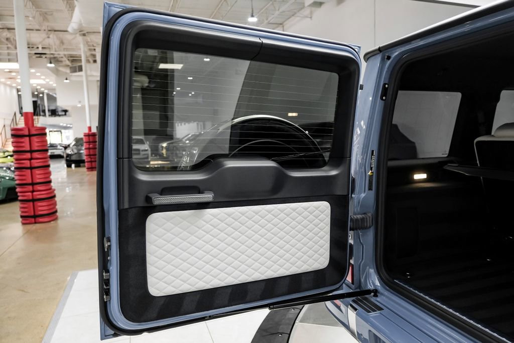 Used 2025 Mercedes-Benz G 550 image 54