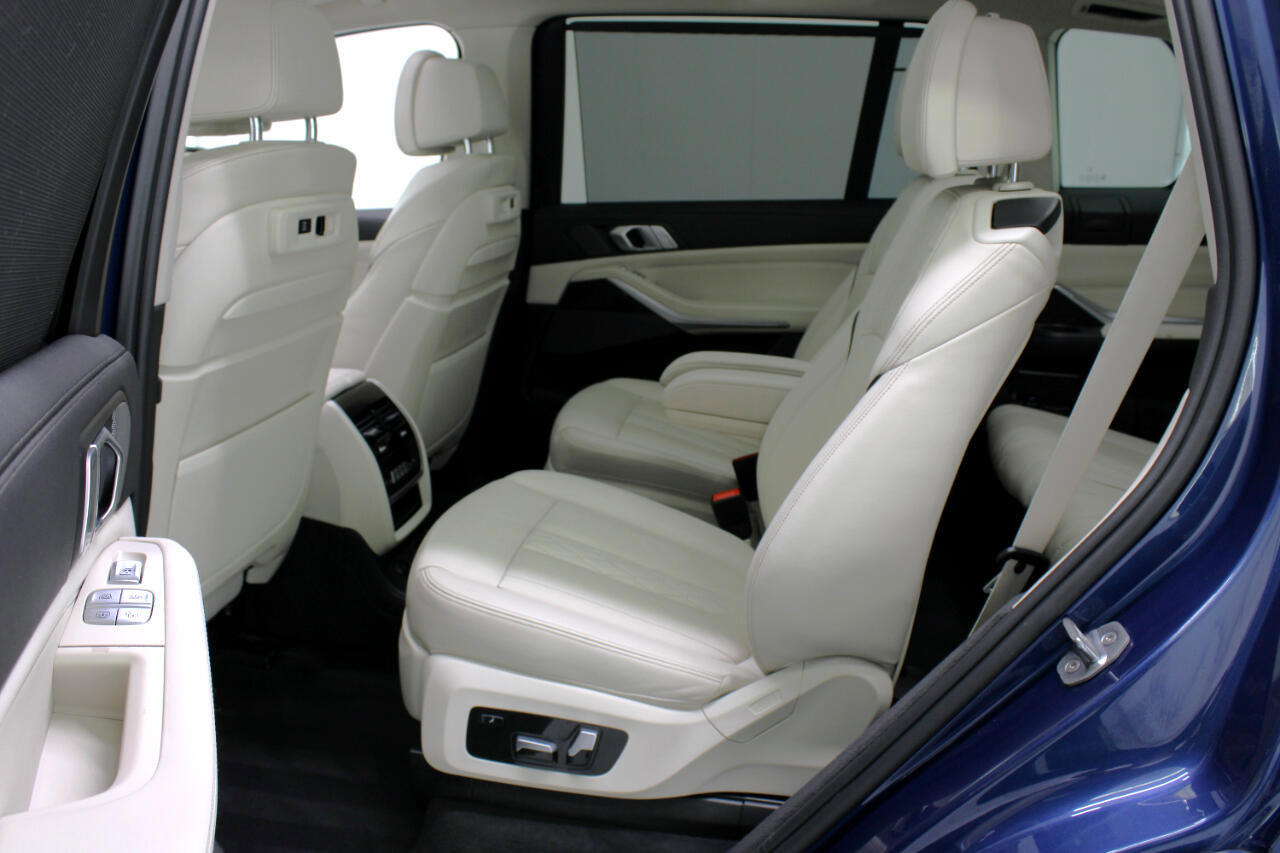Used 2019 BMW X7 xDrive40i w/ Premium Package image 38