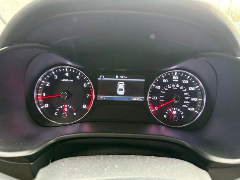 Certified 2023 Kia Forte LXS w/ LXS Technology Package image 10