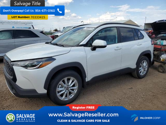 Used 2022 Toyota Corolla Cross LE w/ Black Badges Package (TMS)