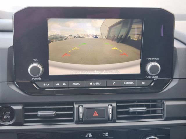 Used 2025 Nissan Pathfinder S FWD image 6