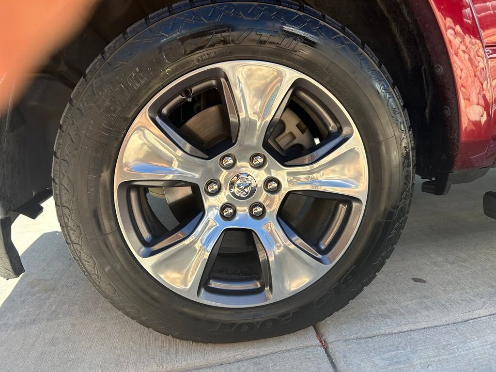 Used 2020 RAM 1500 Laramie AWD/4WD image 33