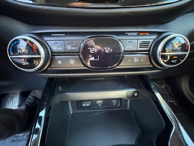 Used 2023 Kia Soul S FWD image 8
